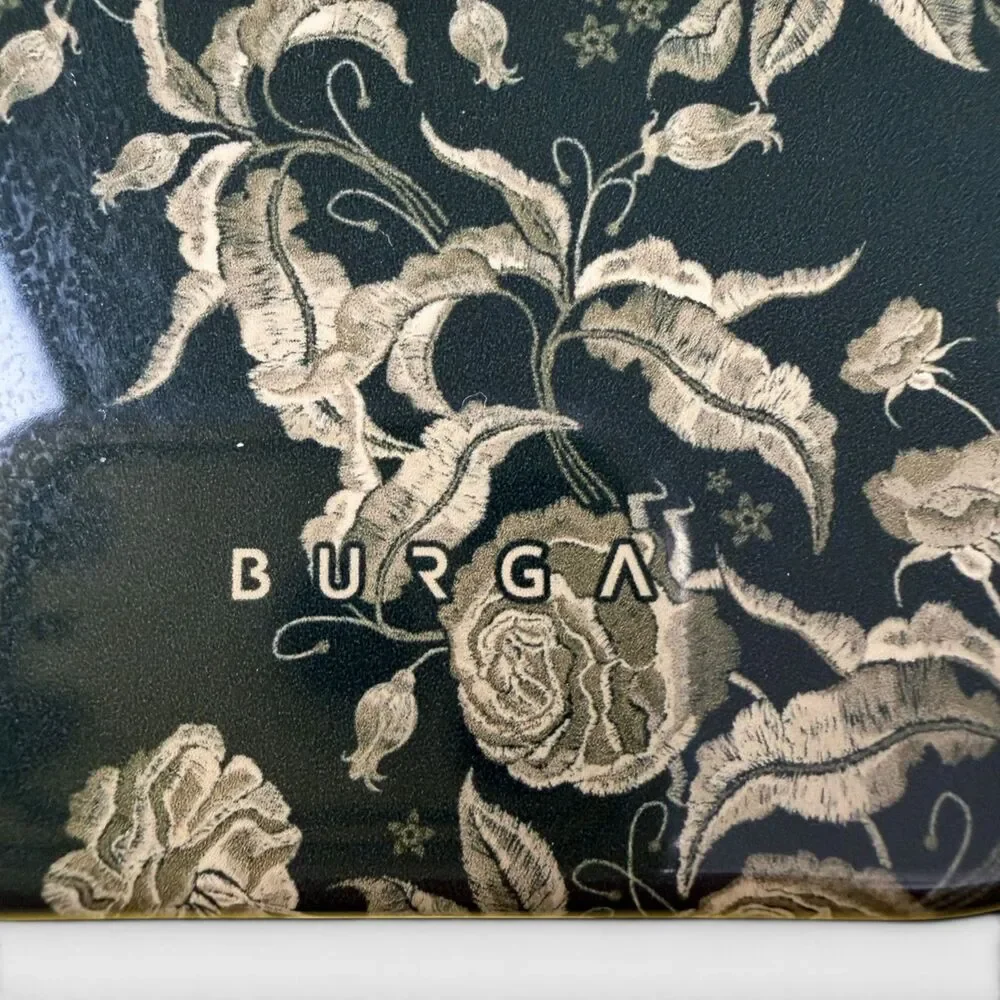 burga & casetify mag safe iPhone 16 pro max cases bundle of 4